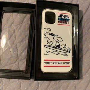 Marc Jacobs x Snoopy iPhone case